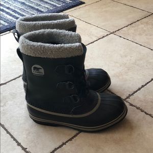 Sorel size 7 big kids